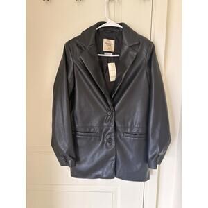 NWT Abercrombie & Fitch Women’s Blazer Size XS Vegan Leather Jacket Black Button